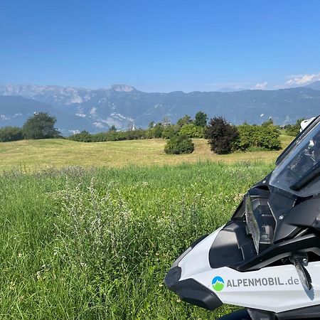 Alpen-Hostel - Apartment Talstation Mit Motorradvermietung 메밍겐 외부 사진