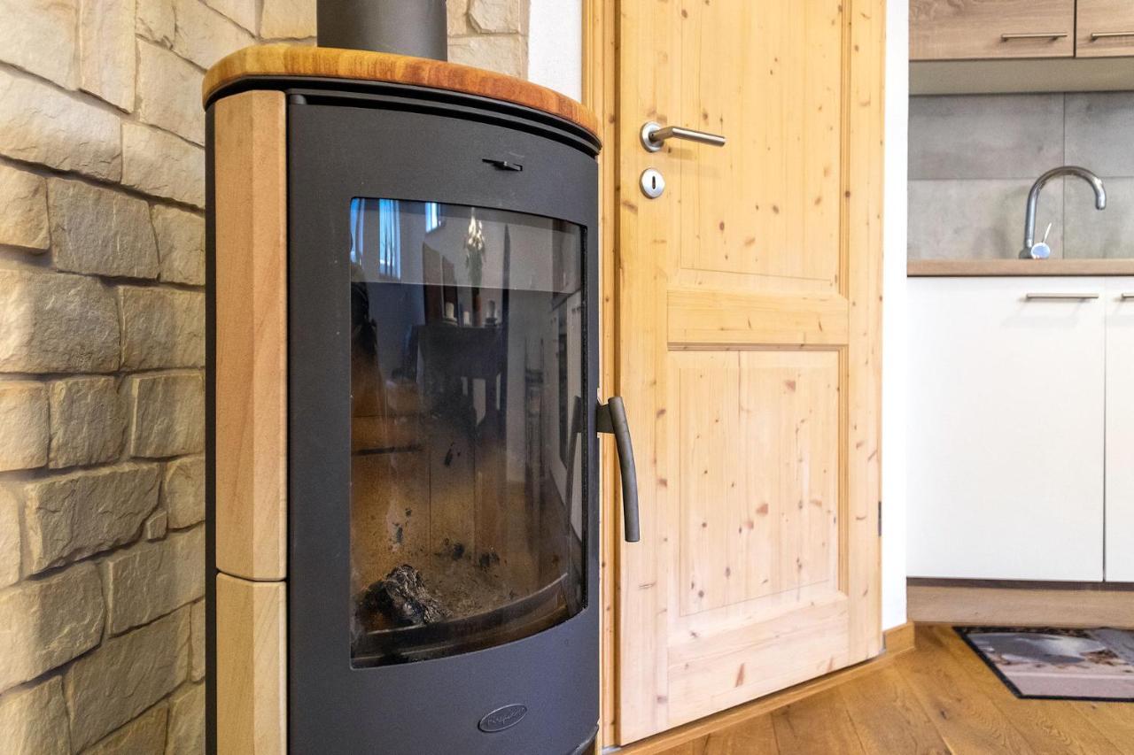 Alpen-Hostel - Apartment Talstation Mit Motorradvermietung 메밍겐 외부 사진
